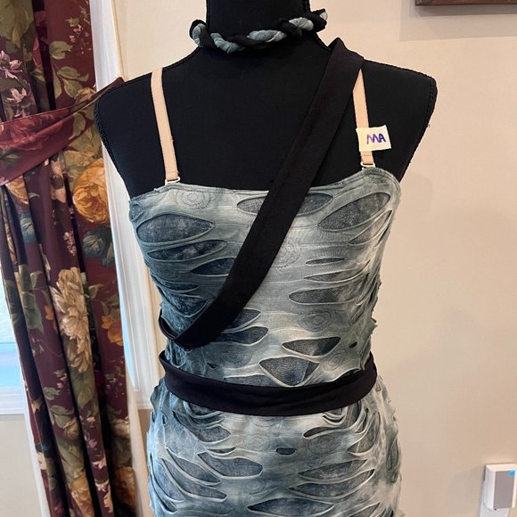 Adult Medium Dance top "shipwrecked" headband/wrist accessories - Picture 1 of 3